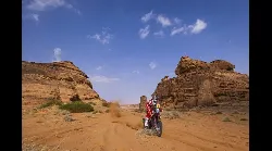 Dakar 2024 - Tosha Schareina remporte le prologue.