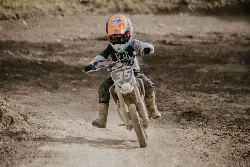 Comment choisir et utiliser une moto pour enfants ?
