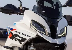 Comment personnaliser une moto BMW S1000 XR ?