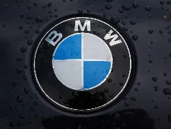 Marché motos : BMW Motorrad fait la différence en 2024