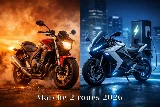 A gauche, un roadster thermique rouge dans une fumée d'un couché de soleil. A droite, une moto électrique durant la charge de la pénombre de la ville.