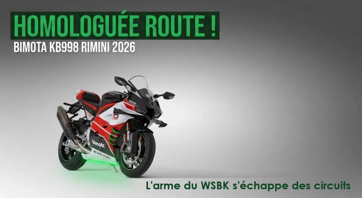 Image de couverture optimisée pour la Bimota KB998 Rimini 2026. L'image présente une photo studio trois quarts face de la moto dans sa livrée rouge, blanche et noire, posée sur un fond gris avec un éclairage vert au sol. Des superpositions de texte sont visibles : en haut à gauche, un bandeau vert porte le titre "HOMOLOGUÉE ROUTE !", suivi de "BIMOTA KB998 RIMINI 2026". En bas à droite, la phrase "L’ARME DU WSBK S’ÉCHAPPE DES CIRCUITS". La moto elle-même montre des modifications techniques subtiles au niveau du sabot moteur avec des cils verts et l'inscription "EVO E5+"