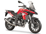 Petite randonnée ? Benelli présente le trail 251 TRK.