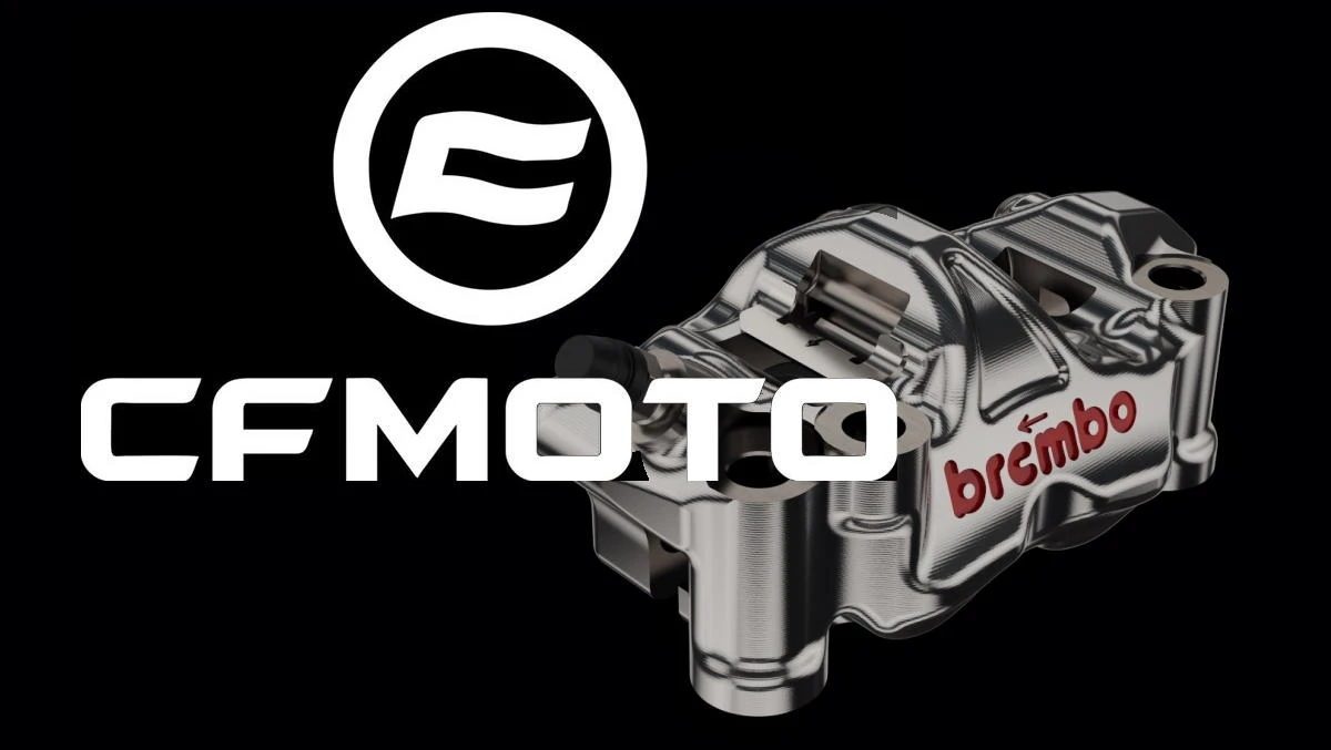 Le logo CFMOTO et un étrier de frein moto Brembo