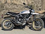 2017 - Soif d'excursion pour la Ducati 800 Scrambler Desert Sled.