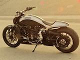 La Ducati XDiavel revue par Roland Sands Design.