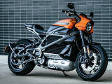 2019 - Harley-Davidson dévoile la LiveWire de série.