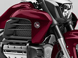Encore 3 nouvelle Honda pour 2014 : CB 1100, CB 1100 EX, et 1800 F6C.