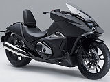 Honda surprend avec le NM4 750 VULTUS.