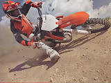 KTM présente ses machines de cross SX 2016.