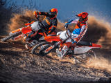 KTM dévoile sa gamme de machines de cross SX 2018.