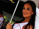 Galerie des grid girls du MotoGP à Aragon.