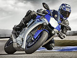 Yamaha R1 2015 : 200 ch et entièrement repensée.