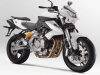 Benelli présente le BN 600, roadster 4 cylindres aux accents chinois.
