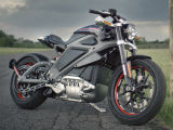Découvrez la Livewire de Harley fin juin pendant l'Experience Tour.