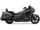 Honda présente une 1800 F6B 40ème anniversaire.