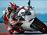 Stage de pilotage Ducati au circuit Carole pour fin juin.