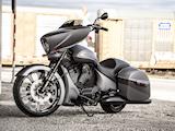 Victory présente une Magnum X1 édition spéciale Stealth.