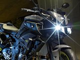 Yamaha dévoile la MT-10, le roadster mi MT, mi R1.
