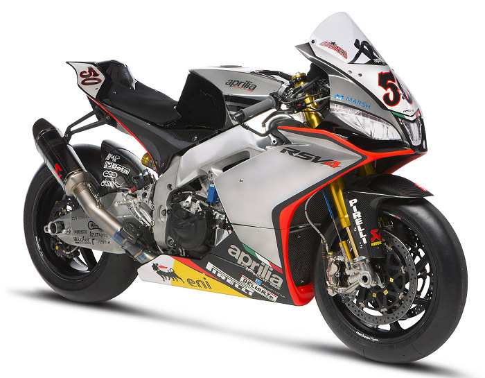 Une nouvelle robe argentée pour l'Aprilia 1000 RSV4 du Superbike mondial.
