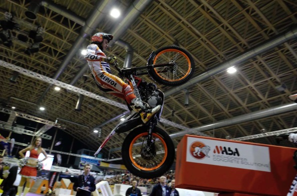 X-Trial - La passe de 10 pour Toni Bou !