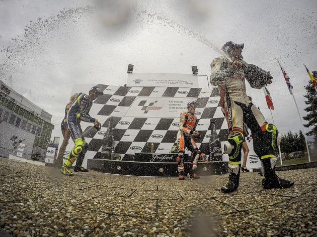 MotoGP - Cal Crutchlow remporte son premier Grand Prix à Brno ! Baz 4ème.