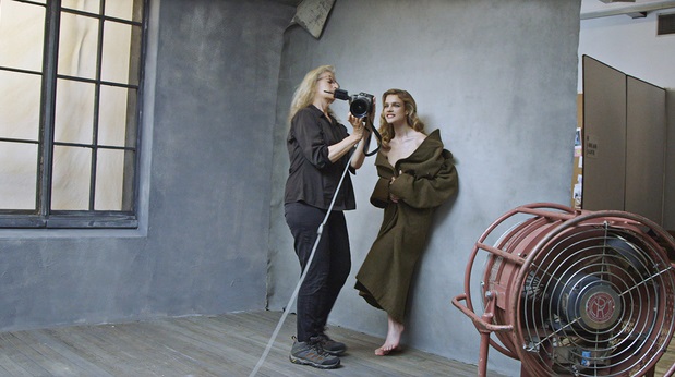 Le virage féministe du Calendrier Pirelli 2016