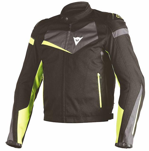Dainese présente ses premières nouveautés 2016.