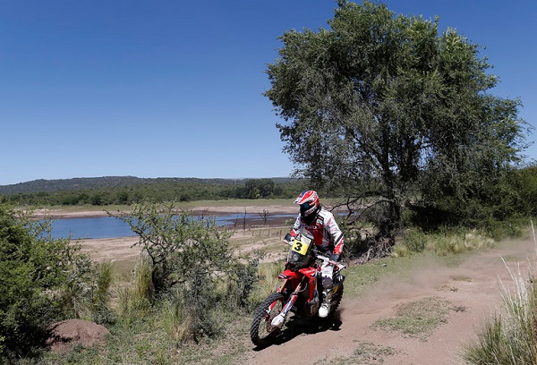 Dakar 2014 / Etape 1 : Barreda ouvre le score.