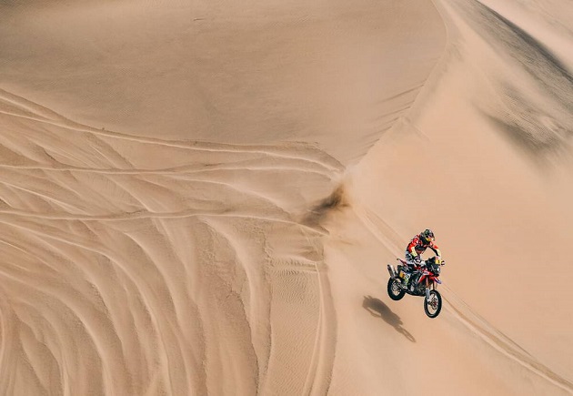Dakar 2018 / Etape 2 - Barreda fait coup double.