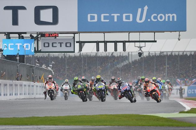 MotoGP - Rossi, Maître des eaux à Silverstone.