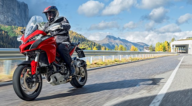 La Ducati 1200 Multistrada fait péter la loi des 100 chevaux.