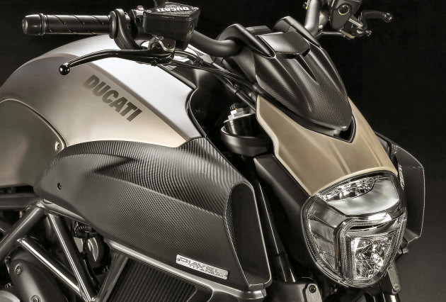 La Ducati Diavel Titanium soigne son arrivée sur le marché.
