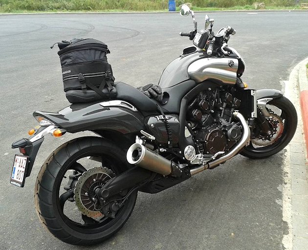 Essai de la Yamaha 1700 V-MAX CARBON 2015