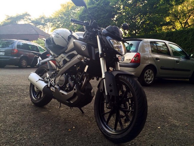 Essai de la Yamaha MT-125 2015