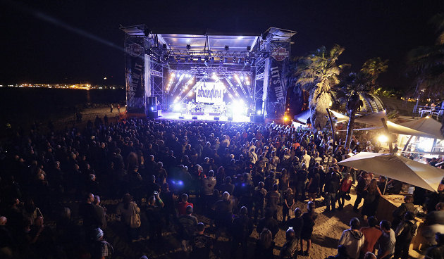 10 000 motos à l'Euro Festival Harley-Davidson 2015.