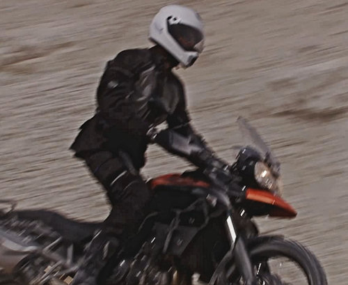 triumph-adventure-2011-teaser-vol-3-1