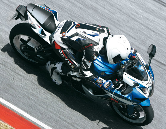 GSX-R-600-2011-record-suzuka GSX-R-600-2011-record-suzuka