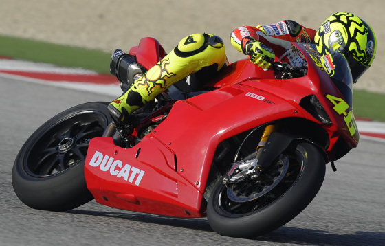 rossi-ducati-1198-sbk-3