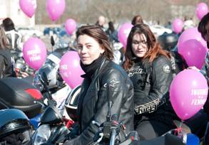 toutes-en-moto-1 toutes-en-moto-1