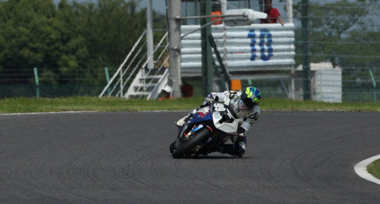 FCC-TSR-victoire-8-hrs-suzuka-2011-4