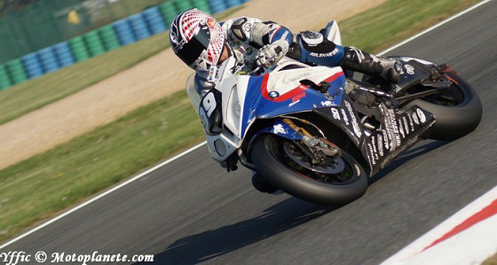 BMW-motorrad-france-endurance-facebook-24-hrs-mans-2011