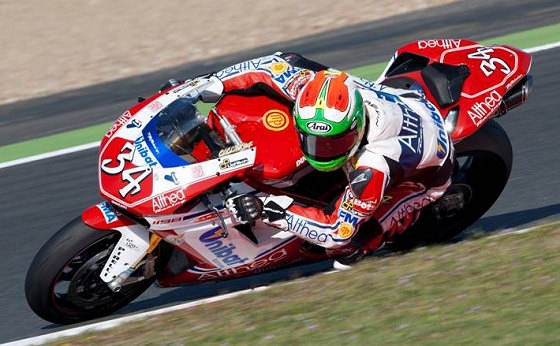 WSBK-magny-cours-2011-Giugliano
