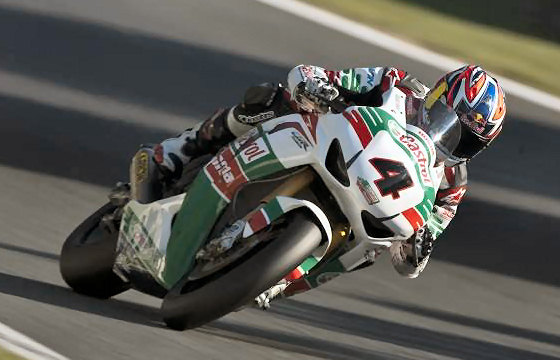 WSBK-magny-cours-2011-honda-castrol