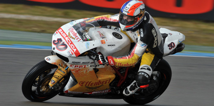 Superbike-assen-2012-course-guintoli Superbike-assen-2012-course-guintoli
