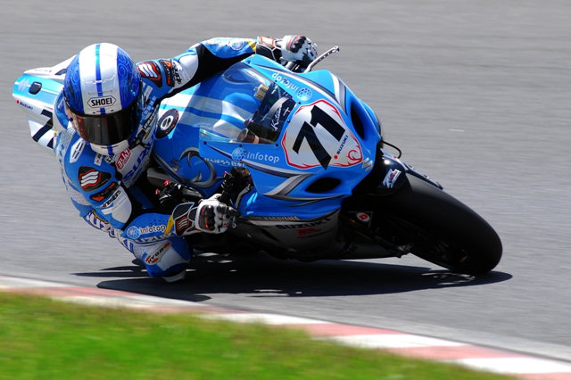 kagayama-action