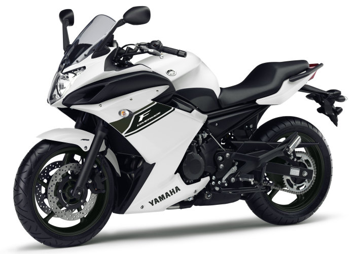 yamaha-XJ6-diversion-F-2013