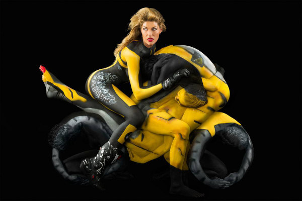 Trina-Merry-moto-body-painting-3