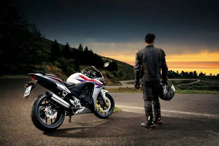 Honda-CBR-500-2013-4