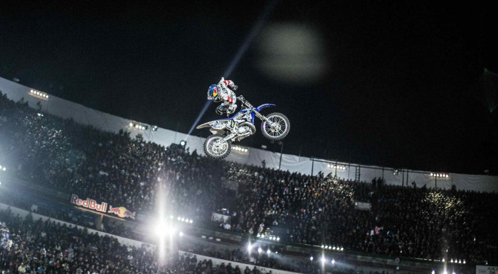 red-bull-x-fighters-2013-mexico-tom-pages-1